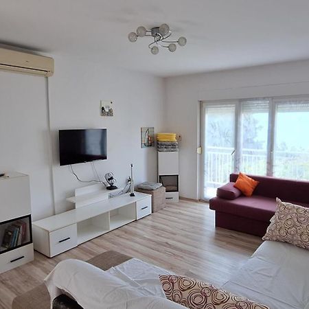 App Zeljka, 200M Beach Novi Vinodolski Exterior foto