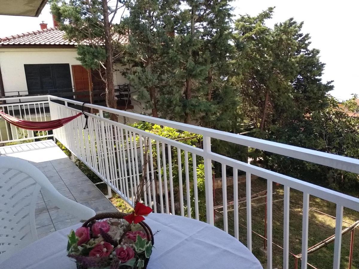 App Zeljka, 200M Beach Novi Vinodolski Exterior foto