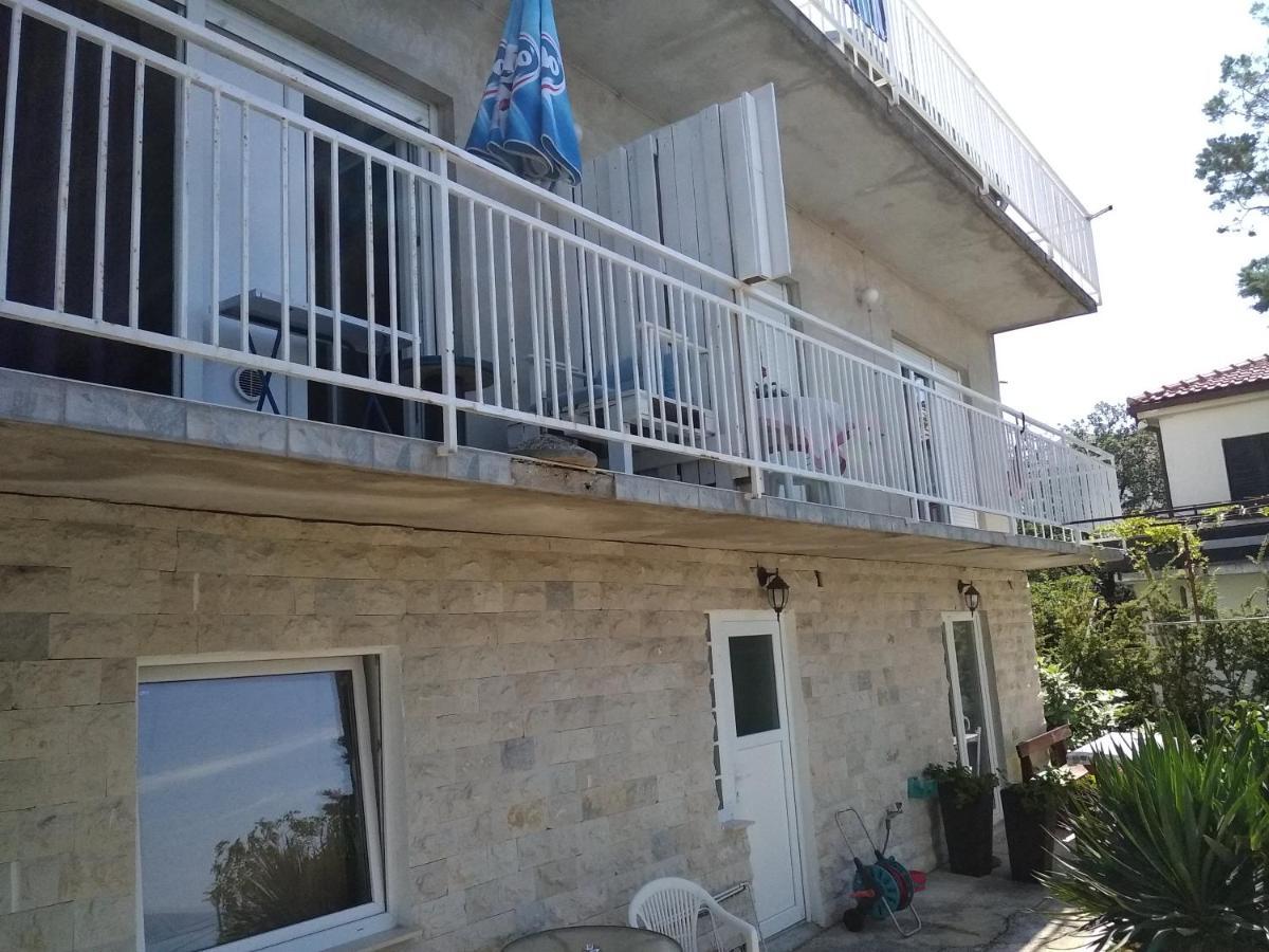 App Zeljka, 200M Beach Novi Vinodolski Exterior foto